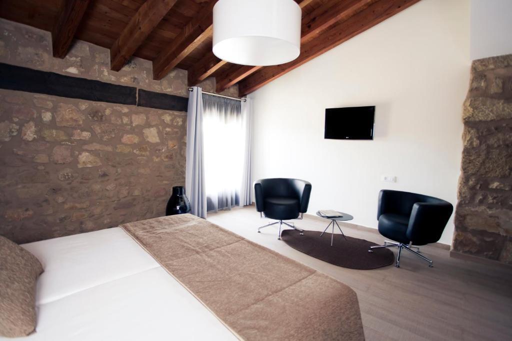 Hotel Restaurante Masia La Torre Mora de Rubielos Room photo