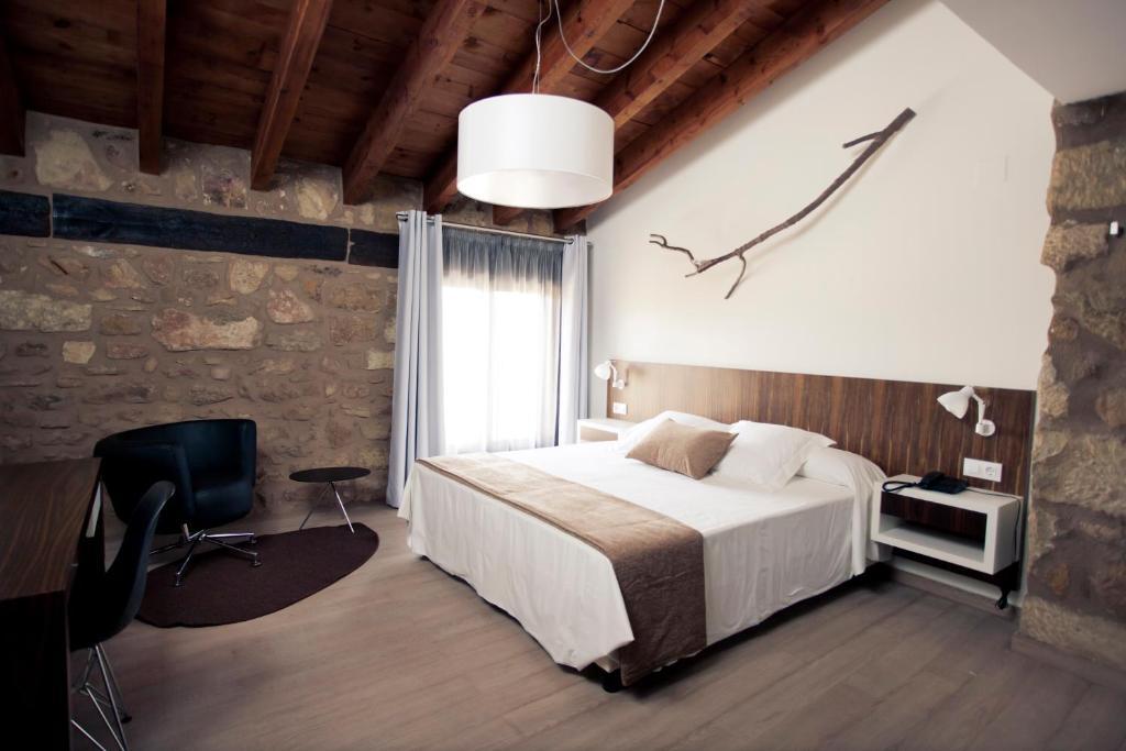 Hotel Restaurante Masia La Torre Mora de Rubielos Room photo