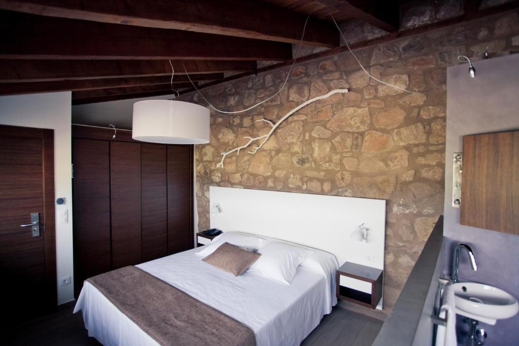 Hotel Restaurante Masia La Torre Mora de Rubielos Room photo
