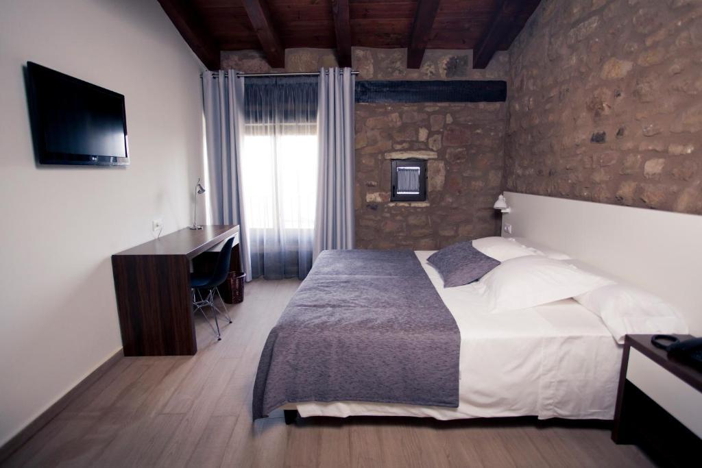 Hotel Restaurante Masia La Torre Mora de Rubielos Room photo